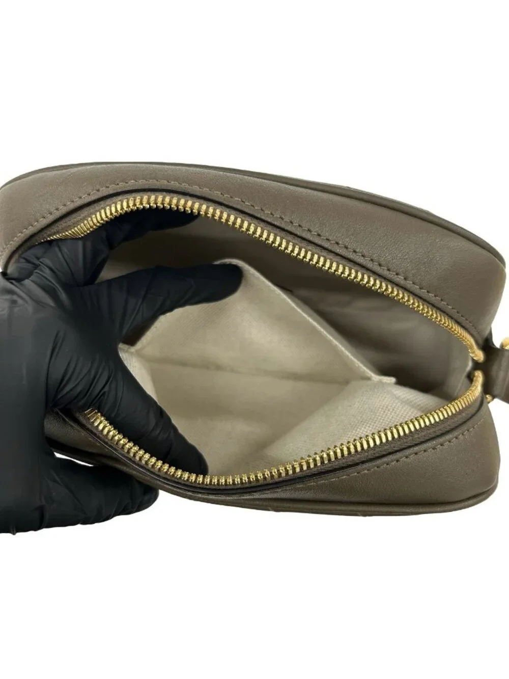 Gucci Blondie Interlocking G Tassel Leather Shoulder Bag Pochette Brown